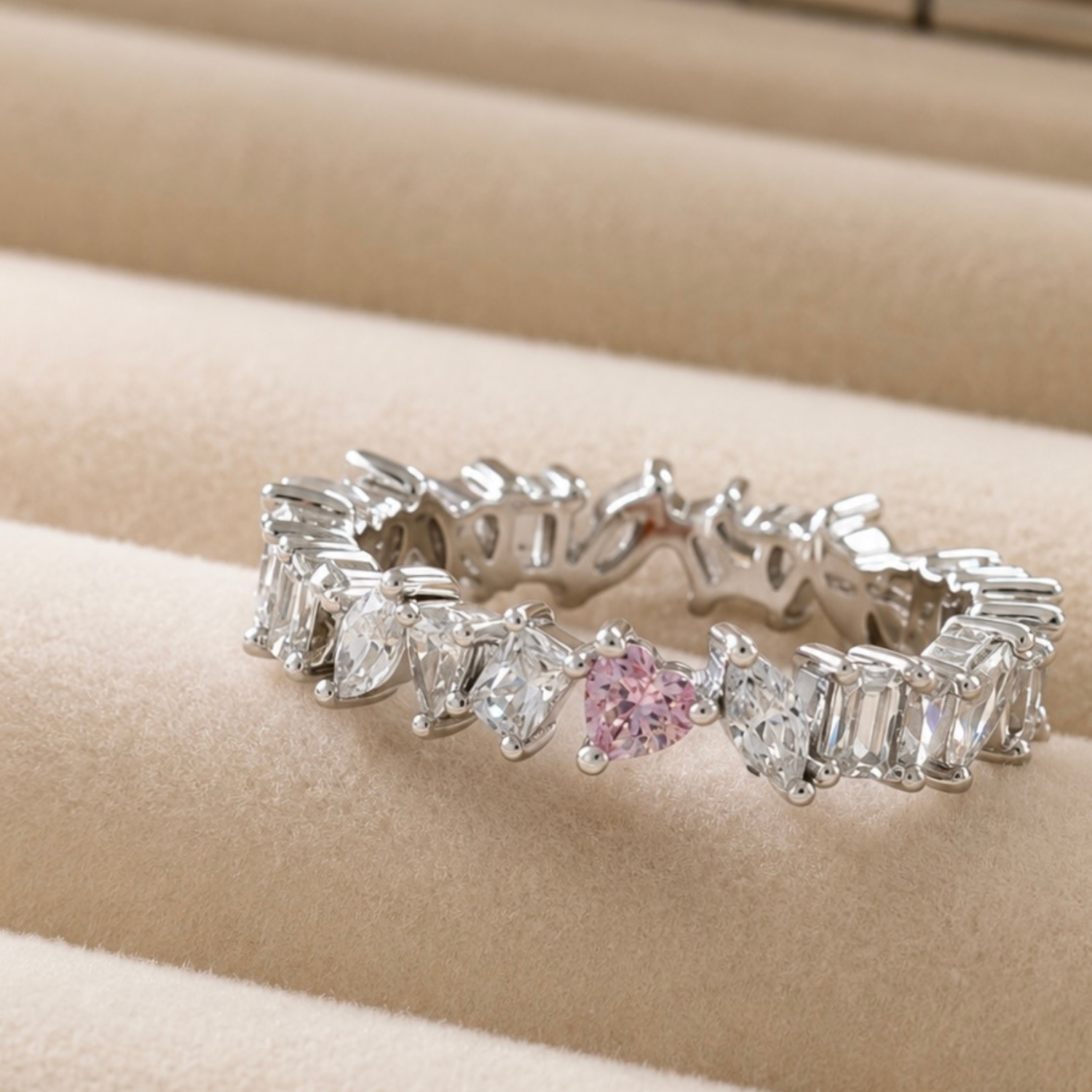 Pink Heart Cluster Band