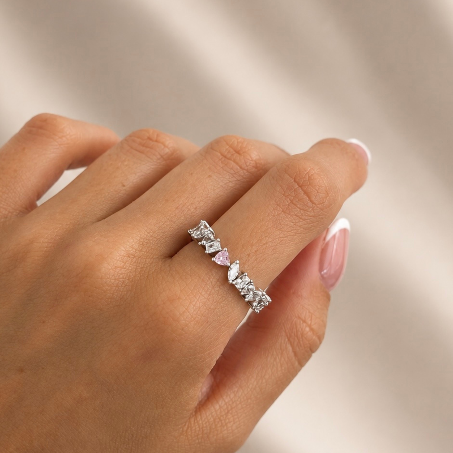 Pink Heart Cluster Band