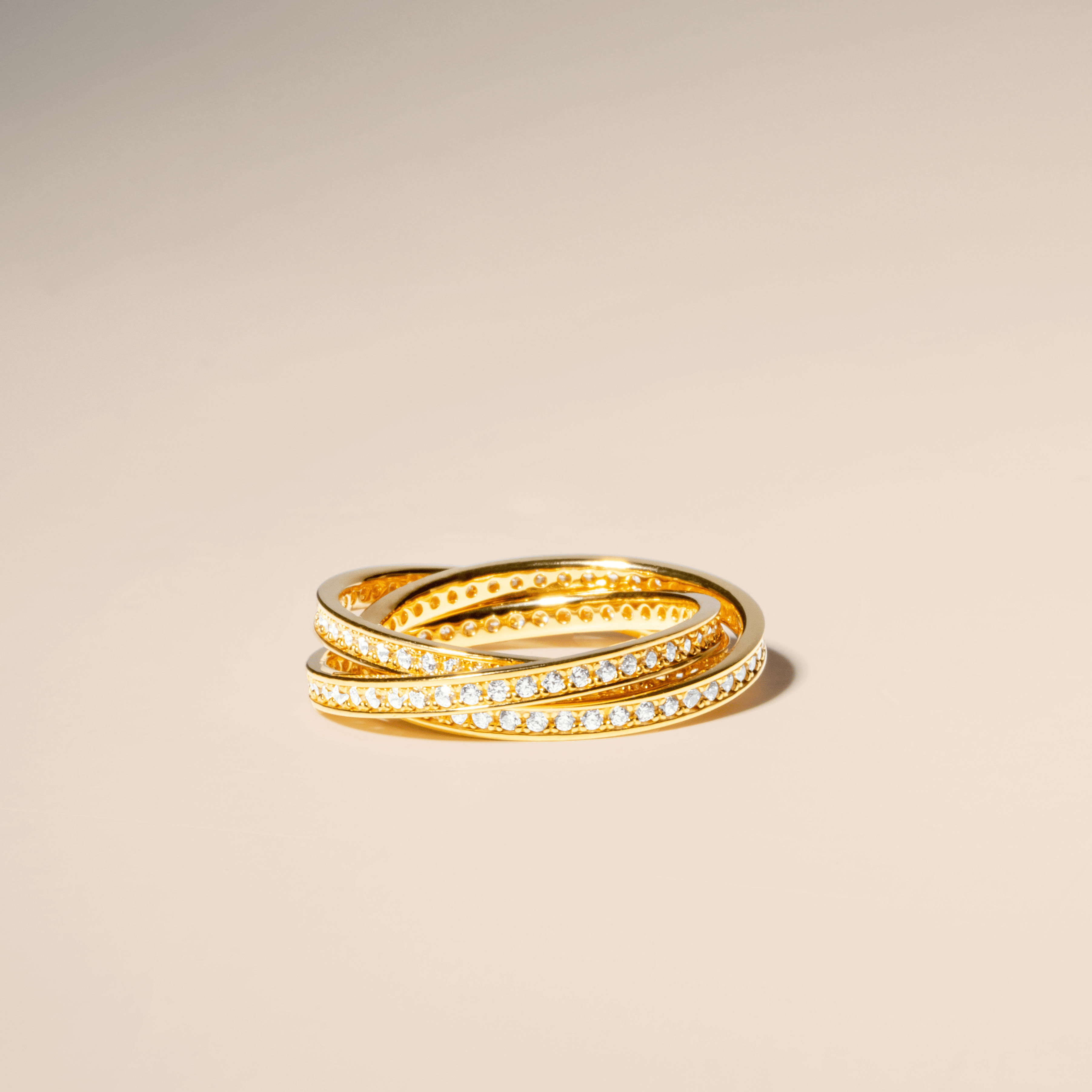 Interlocking Trinity Ring Band