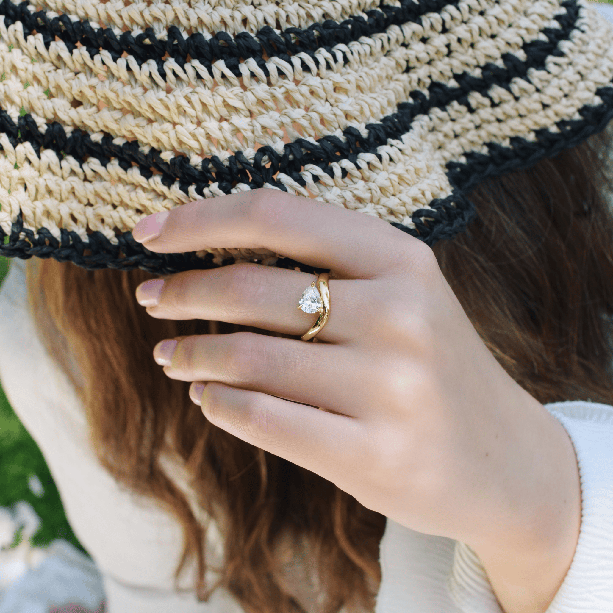 Promise Curve East West Pear Pinky Ring