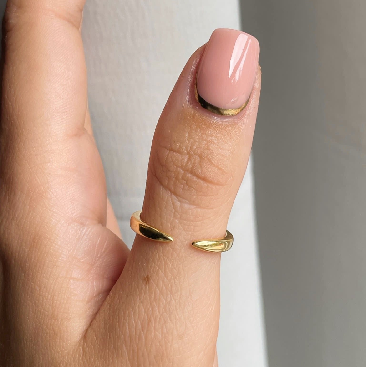 The Promise Ring Co. Open claw ring. In 18ct Gold or Sterling Silver.