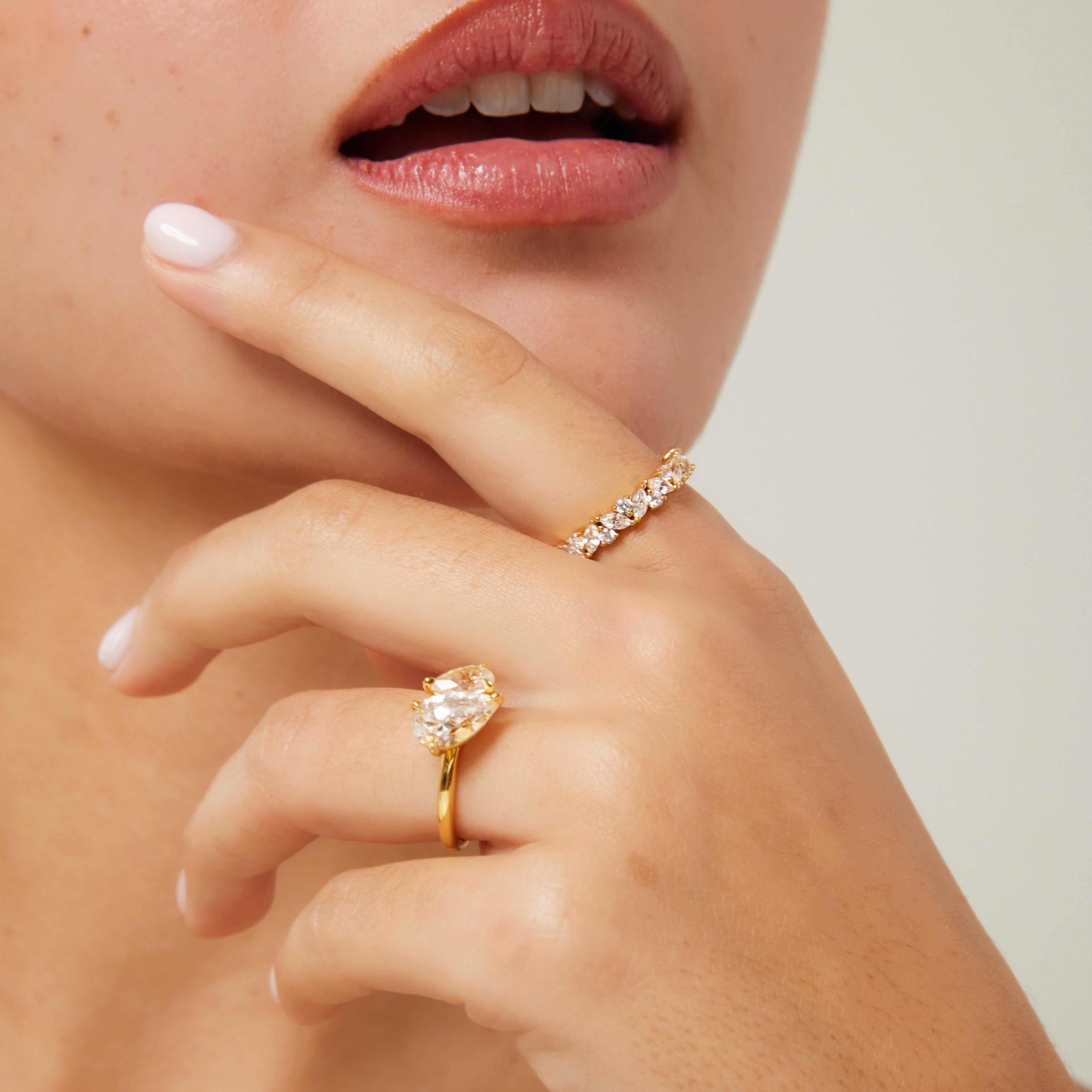 Pear Cut Toi et Moi Ring