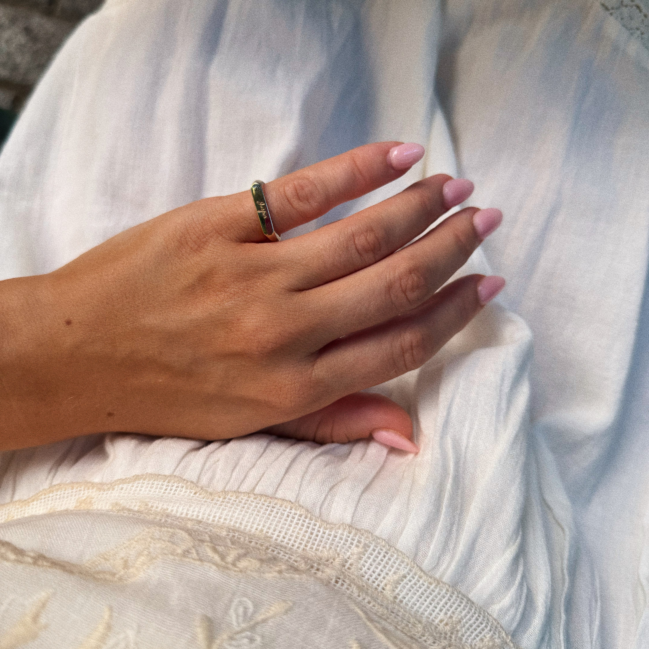 Slim Signet Ring - Engravable